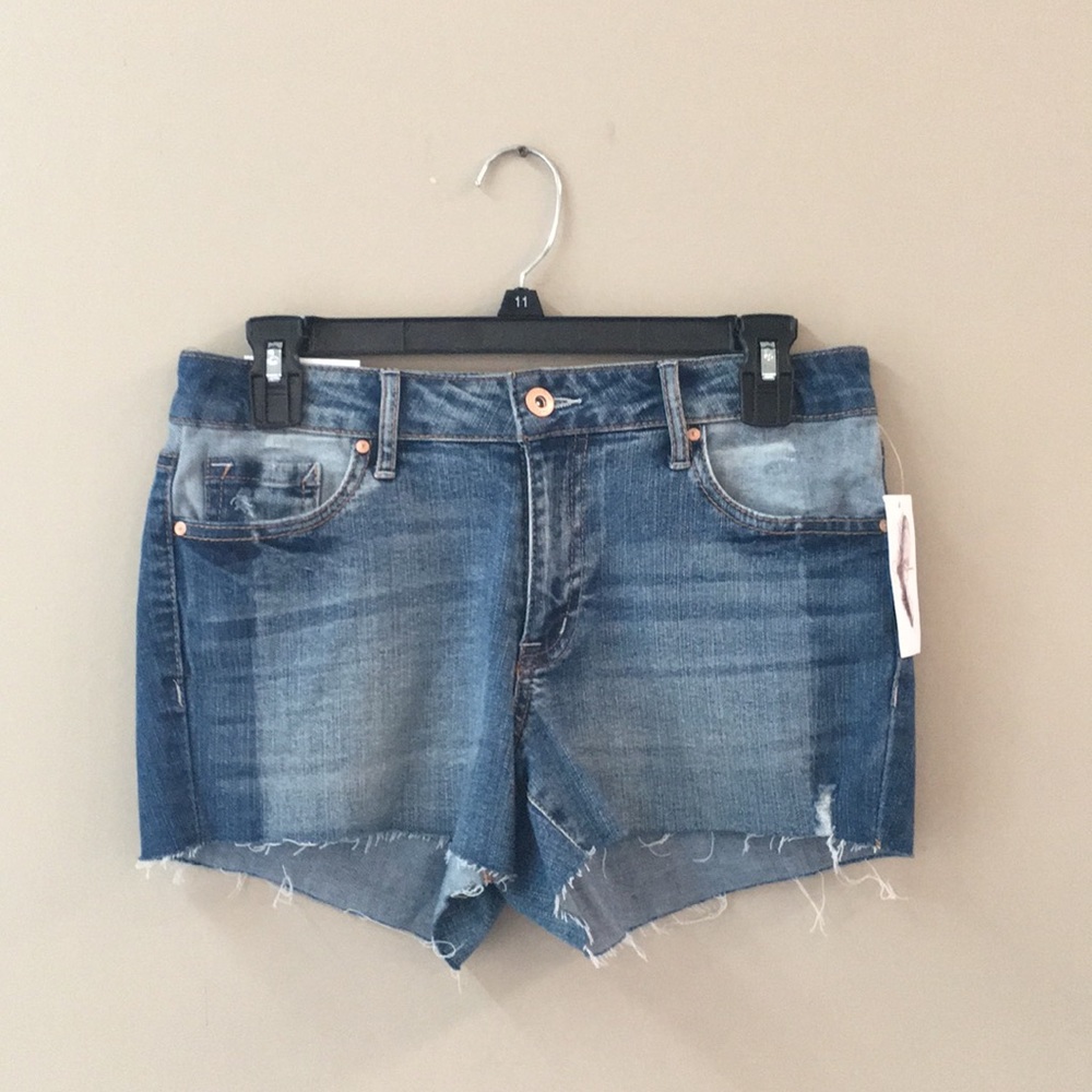 Jessica Simpson denim shorts sz 27